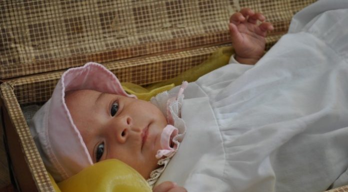 Aina: la niña de la gracia y la compasión Aina